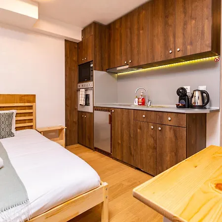 The Crash Pad By Flat Mаnager *